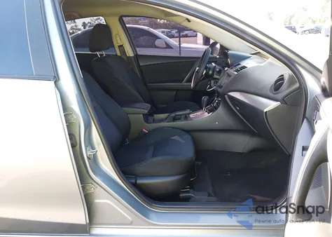 2013 Mazda Mazda3 I Sv из США, поврежденный, VIN JM1BL1TF2D1733477